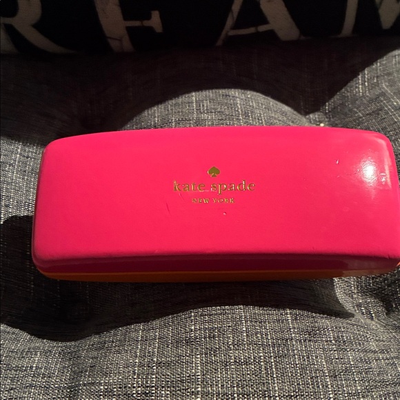 kate spade Accessories - Kate Spade Fuchsia Glasses Case with Gold Logo